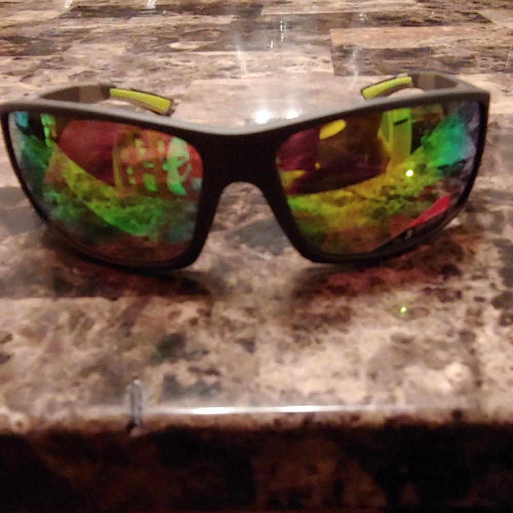 NWT men's Bolle polarized sunglasses